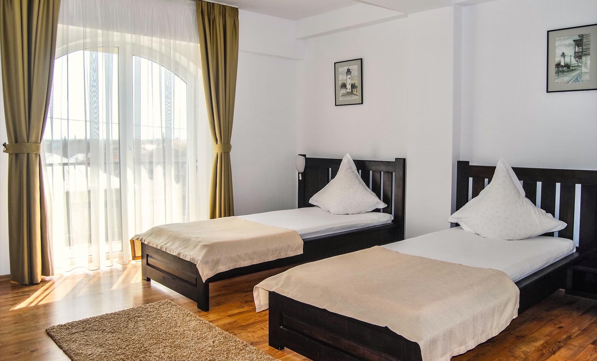 Imagine cameră Pensiunea Perla - camere spațioase, elegante, de calitate